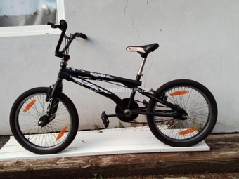 BMX bicikl 20"