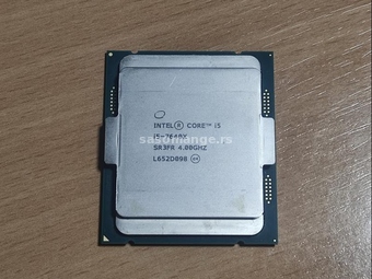 Intel i5 7640X (LGA2066)