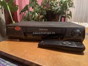 Panasonic VHS plejer (NV-SD225) za delove