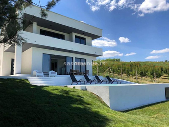 Modern Mountain Villa