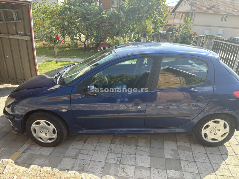 Peugeot 206