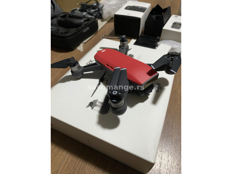 Dji spark limited fly more combo dron