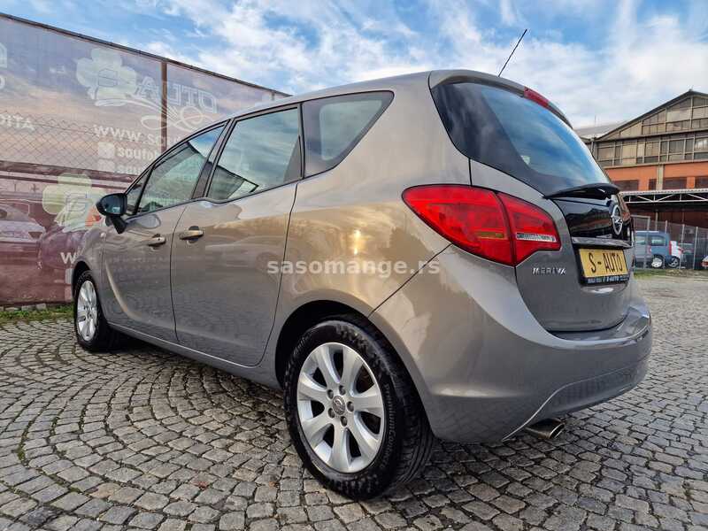 Opel Meriva KREDlTl/SWlSS
