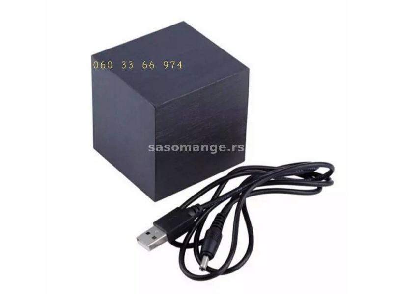 Digitalni sat led kocka USB/struja CRNA