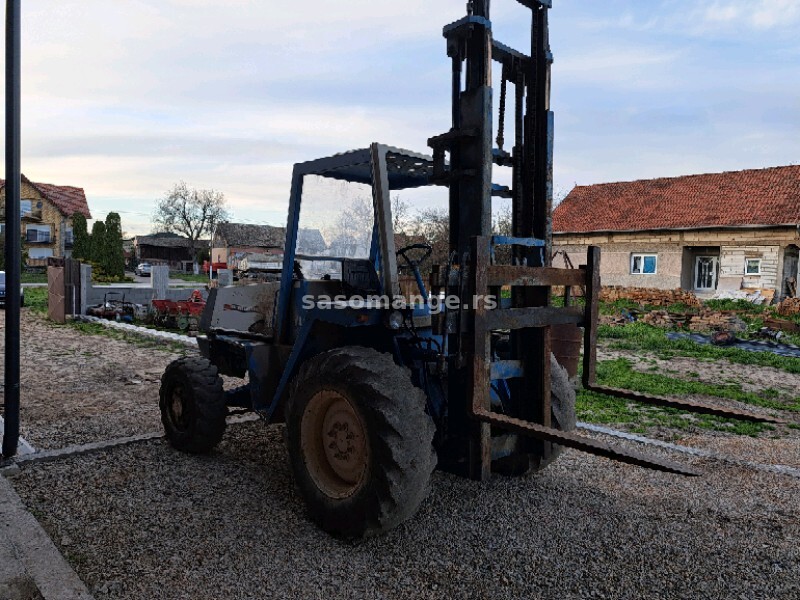 MF terenski viljuskar 4x4 / visina 5,40m (moguca zamena)