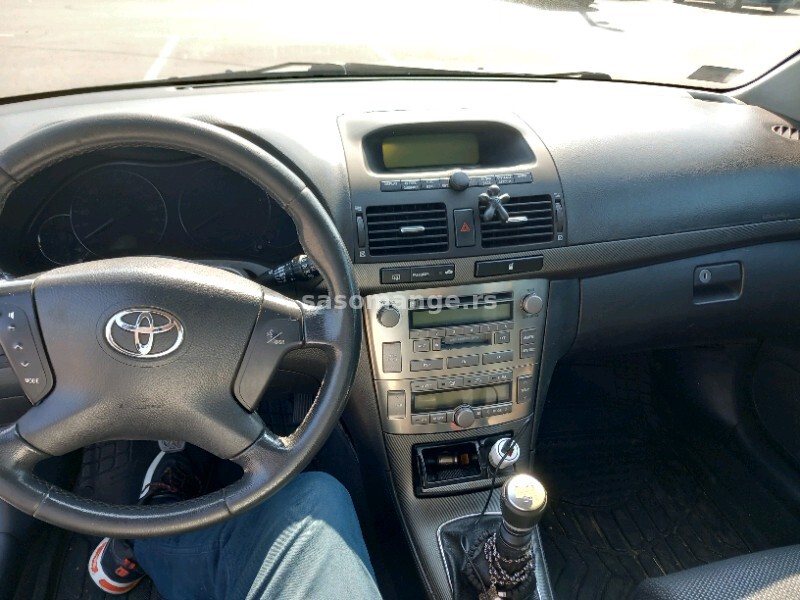 Toyota AVENSIS