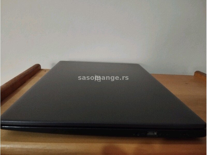 Acer Aspire 3 laptop (kao nov)