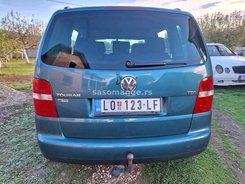Volkswagen TOURAN