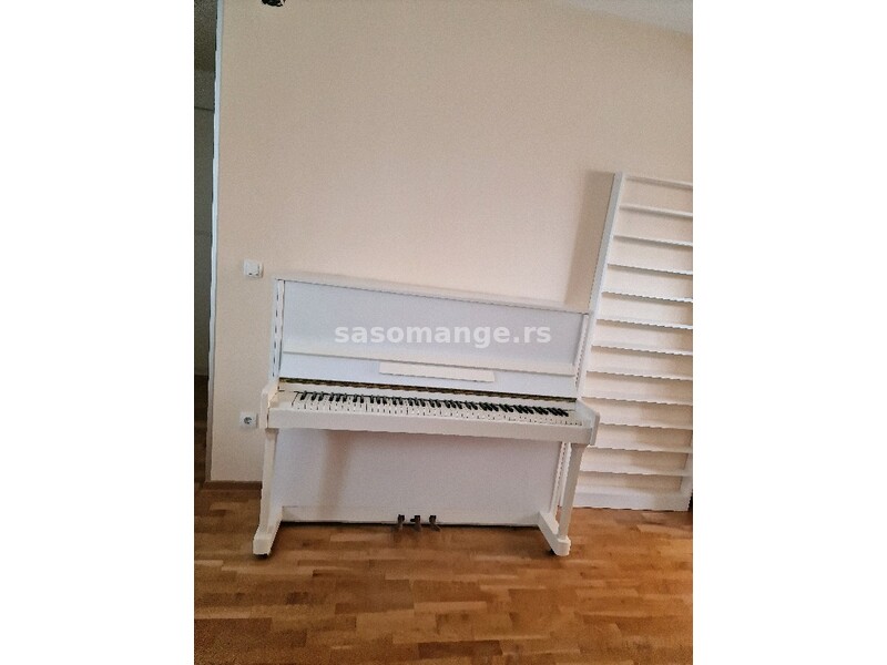 Pianino (klavir)