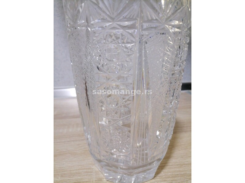 Kristalna vaza