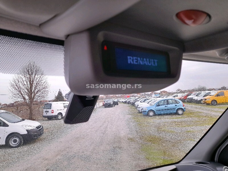 Renault master 2.3 dci hladnjaca