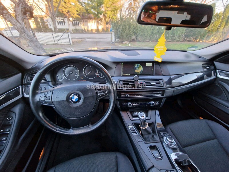 BMW SERIES 5