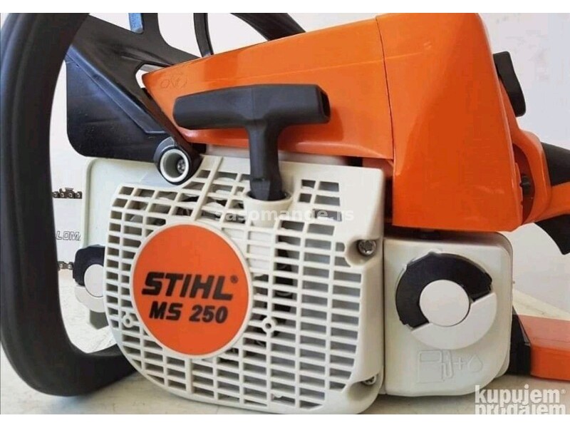 Stihl MS250 motorna testera 3.1ks