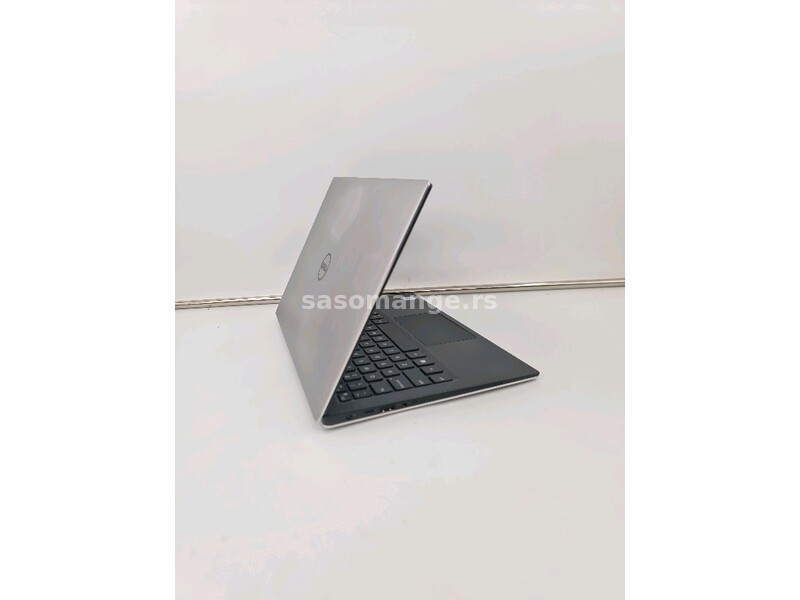 Dell XPS 9360/i7-7500U/8gb/256nvm/13.3FHD IPS/svet/otisak/4H