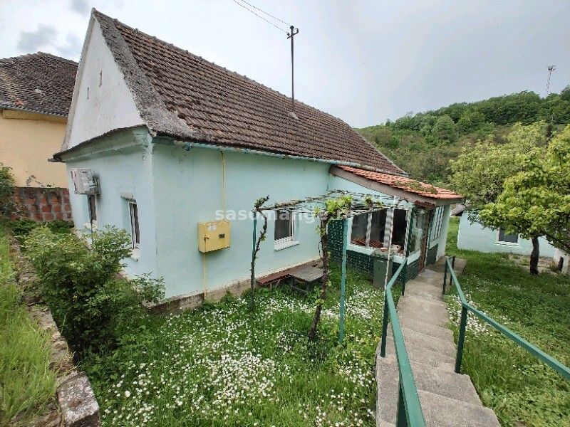 Kuća na prodaju-Beočin Selo