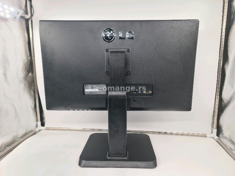 LG 24BK450H-B Monitor 23.8inca FHD IPS 1920x1080 piksela