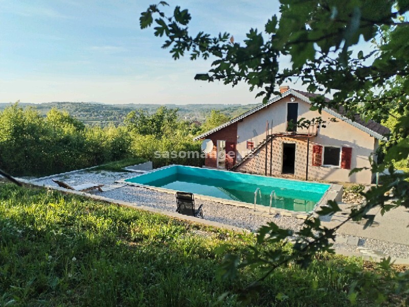 Kuća sa bazenom, M. Požarevac, Sopot