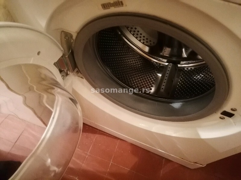 Mašina za pranje veša indesit