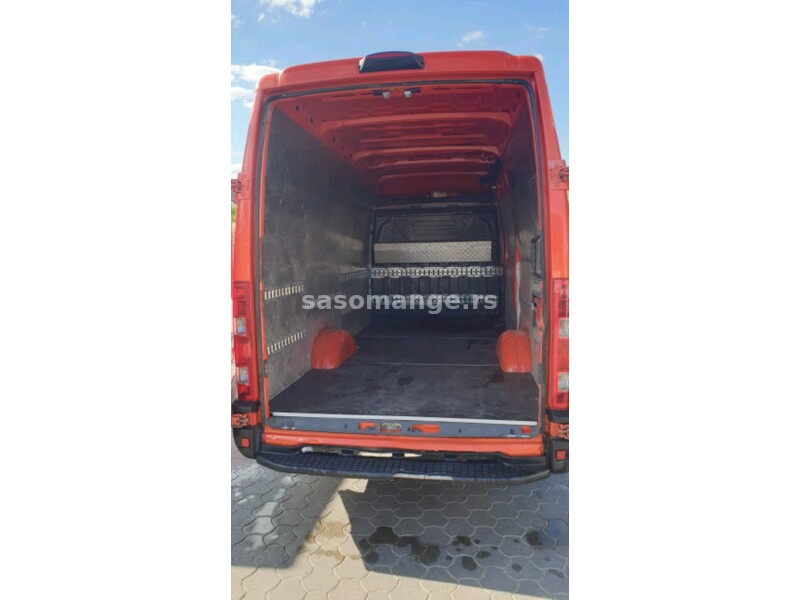 Iveco daily 35s15 2012god