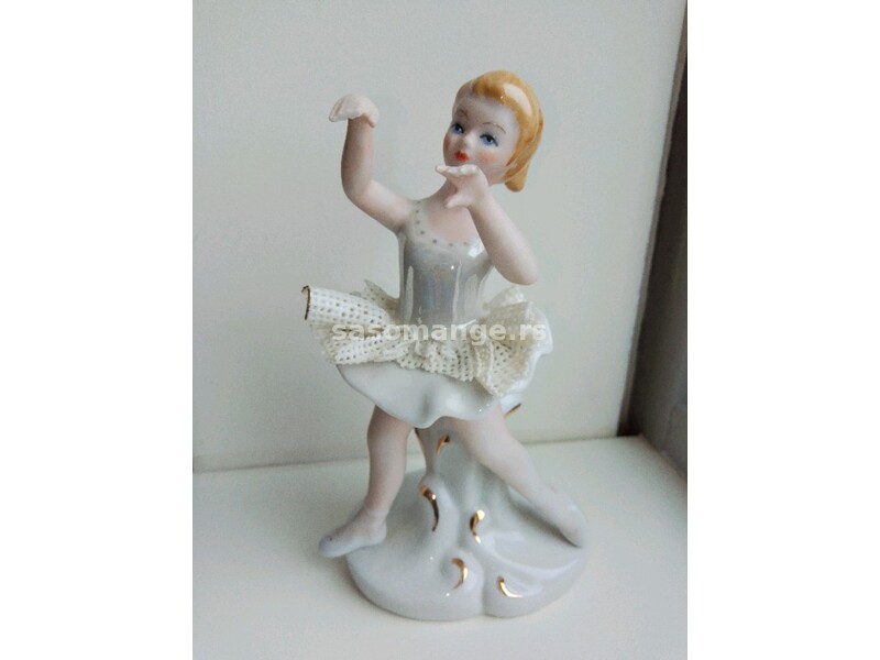 Balerina od porcelana