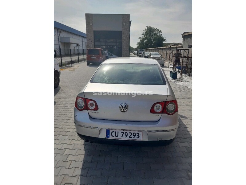 Volkswagen Passat B6