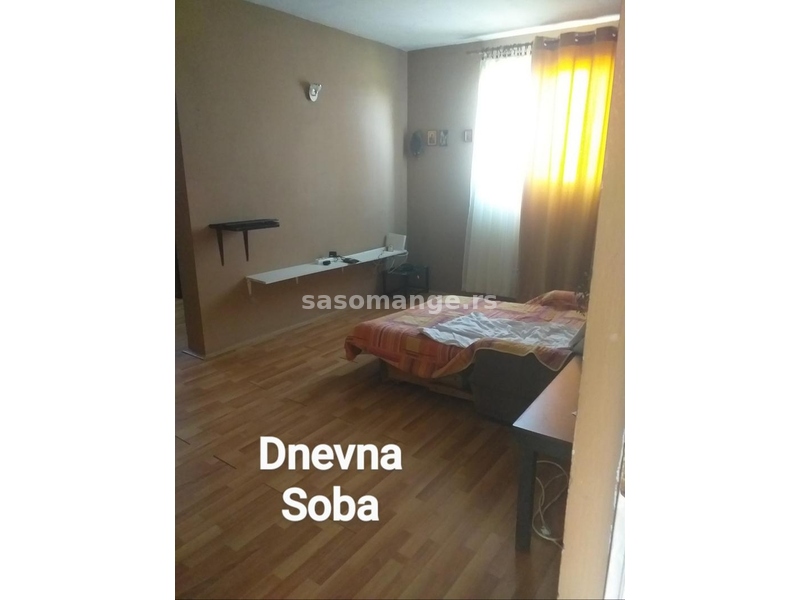 Prodaja kuca Batajnica 160m2 sa dva zasebna ulaza