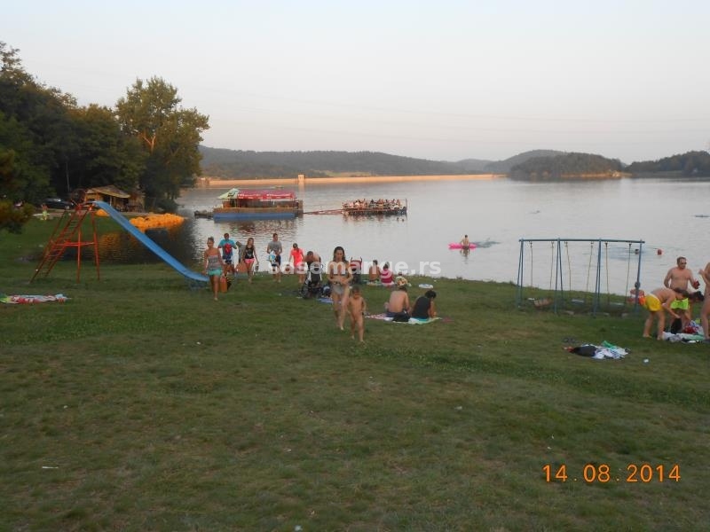 Borsko jezero, vikendica, apartman
