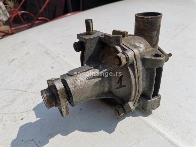 Vodena pumpa Lada 2101-2107 Riva,2121,21213,21214 Niva br. 1