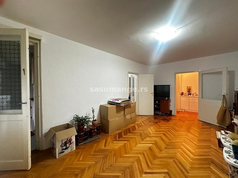 Prodajemo odličan stan u Nikole Marakovića,53m