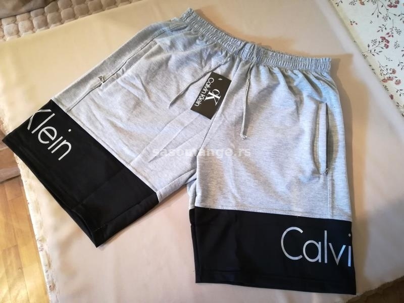 Nove muske pamucne markirane bermude Calvin Klein Sivo-Crne 2XL Novo
