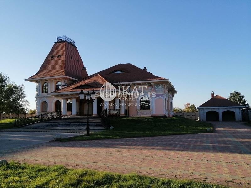 IDEALNI PROSTOR ZA HOTEL, Subotica, Palić, 1200m2