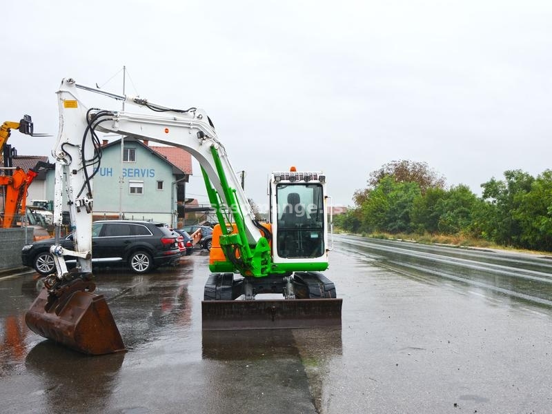 TAKEUCHI TB175