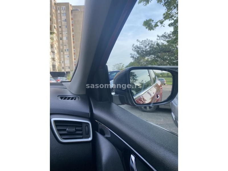 Nissan QASHQAI džip /SUV