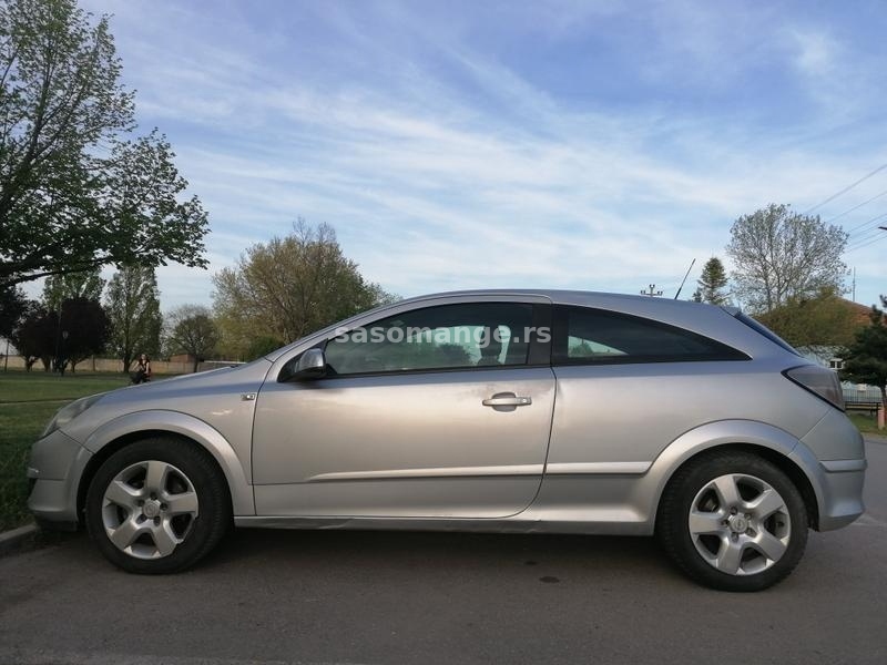 Opel Astra H GTC 1.6 benzin, 77kW, 2006.