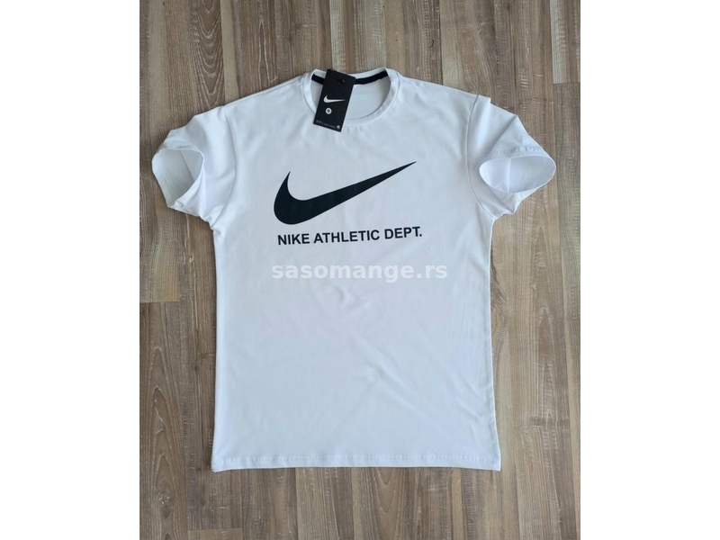 Majice Pamuk Nike Adidas velicina M do 2xl cena 1100 dinara