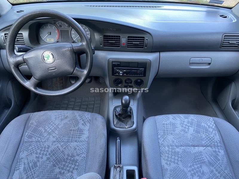 Škoda Octavia 1.6 LX 1998