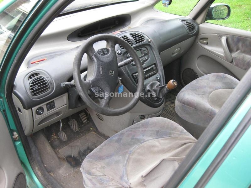 Citroen Picasso 2. 0 hdi kompletan auto u delovima . .. .. .. .. .. .. ..