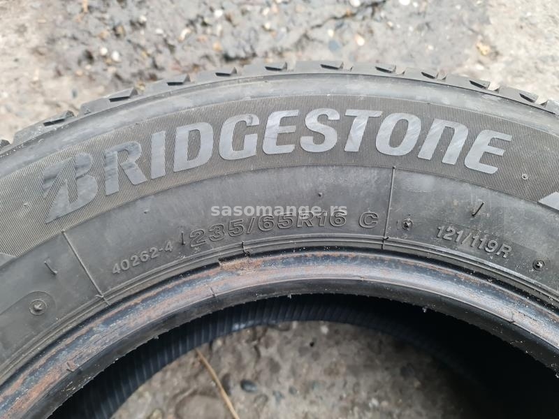 235-65-16C Bridgestone Teretne gume za kombi vozila