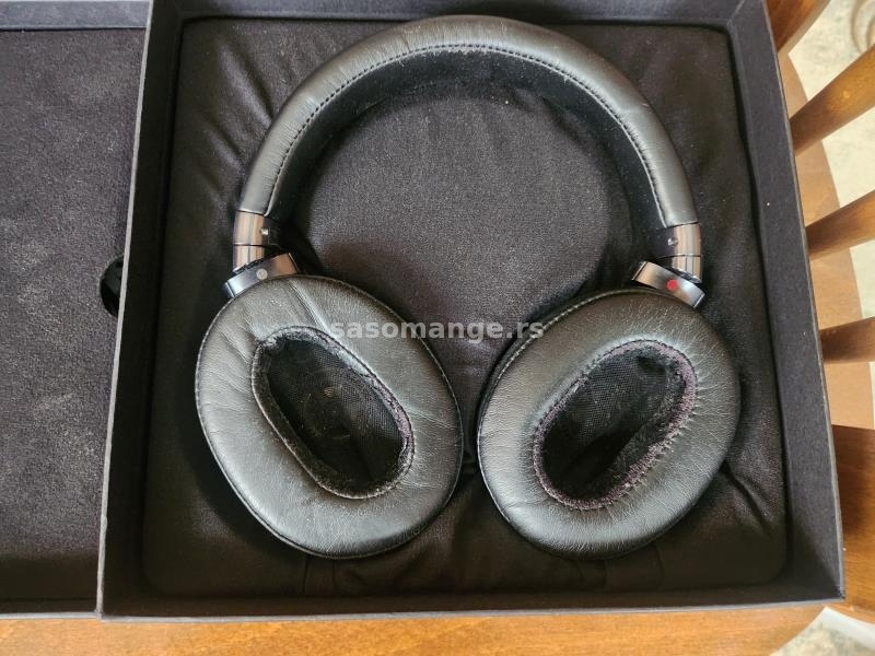 SONY MDR-1A