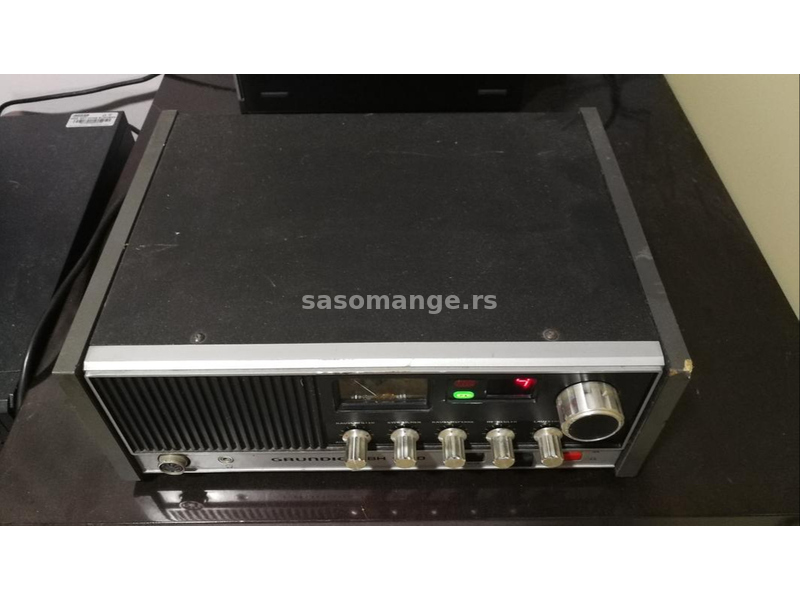 Radio stanica Grundig CBH1000