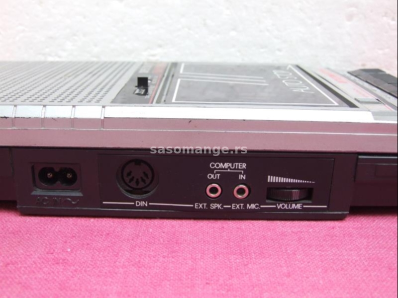 Intenational slim kasetni deck recorder TW101 + GARANCIJA!