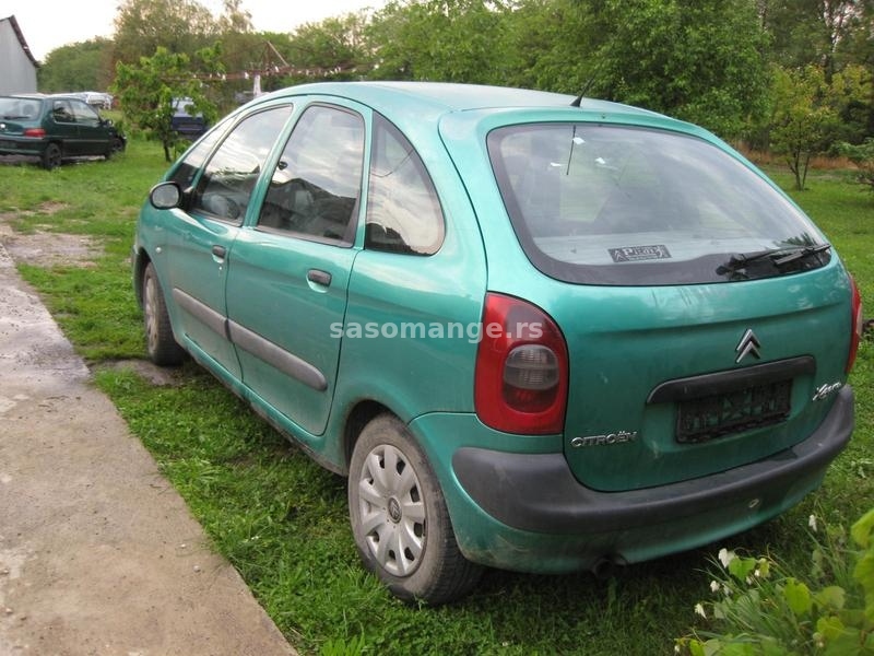 Citroen Picasso 2. 0 hdi kompletan auto u delovima . .. .. .. .. .. .. ..