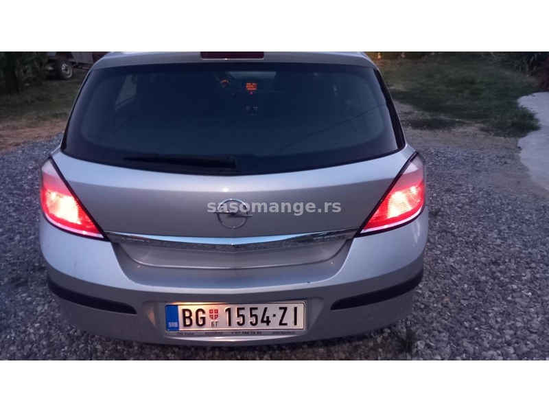 Opel Astra H