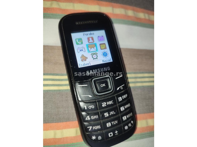 Samsung E1200 Pusha