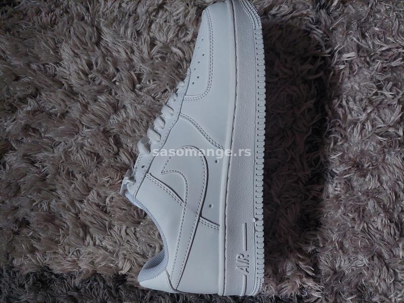 Nike Air Force 1 NOVO