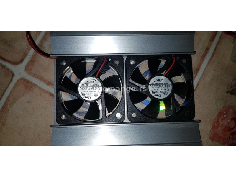 Kuler za hard disk Revoltec Dual Fan!