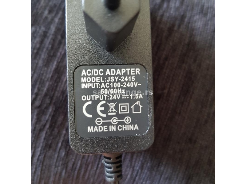 Adapter 24V-1,5A