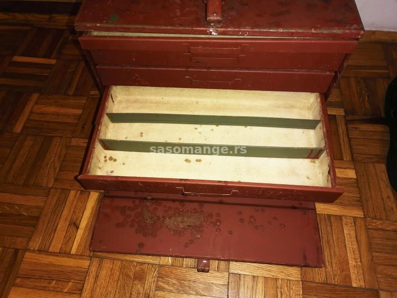 Stara JNA vojna metalna kutija za municiju