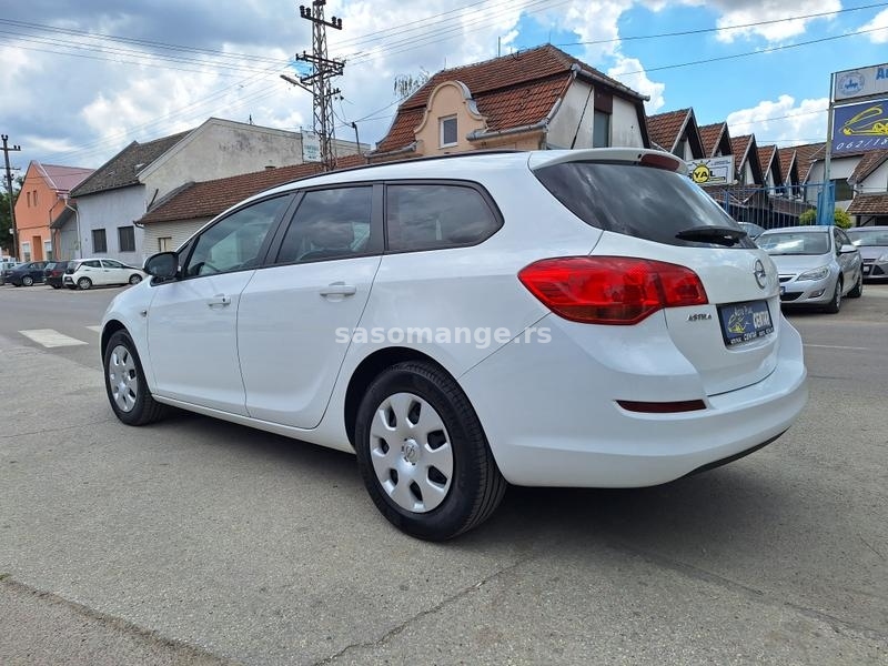 Opel Astra J 1.7 CDTI