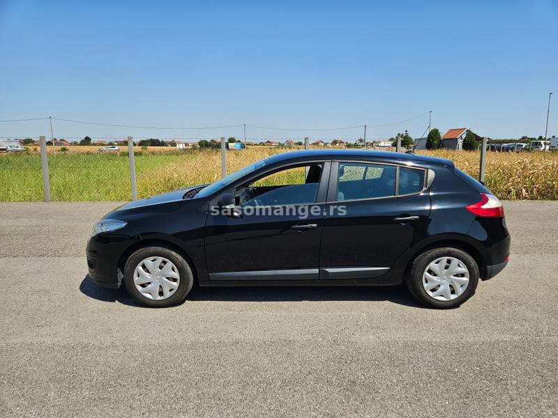 Reno Megan 1.5 dci 2012g 81kw 6 brzina, odlican auto.